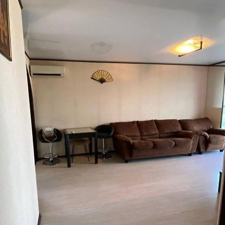 Проспект Мира 35 Апартаменты Krywyj Rih Exterior foto